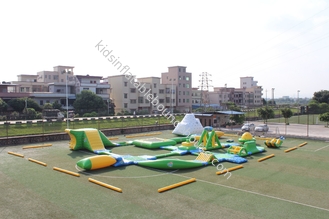 Aqua Park inflável adulta gigante, jogos infláveis à prova de fogo do parque da água do PVC