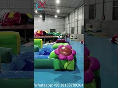 Casa de salto ao ar livre com escorrega Animais da selva Castelo de salto inflável com combo de escorrega