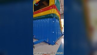 Diversão gigante inflável para festa na piscina com escorregador de água