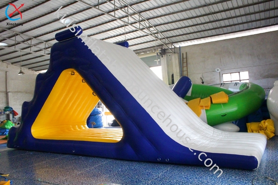 Jogos aquáticos de deslizamento inflável hermético fechado inflável para parque aquático
