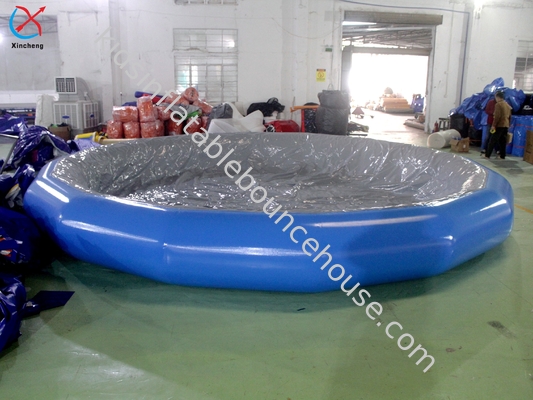 Piscina de água inflável e hermética